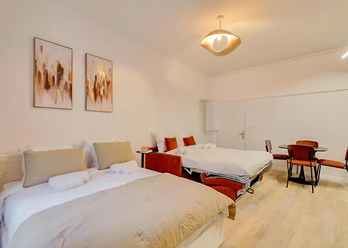 Апартаменты Confortable Pour 4 Au Coeur De Париж