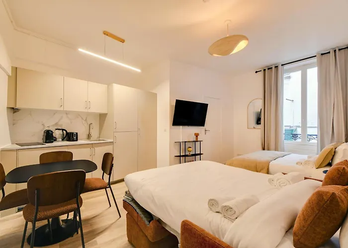아파트 Confortable Pour 4 Au Coeur De *